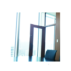 防音ガラス採用の会議室